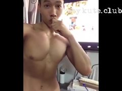 Mút Liếm Con Cặc Của Anh Top Cực Phê